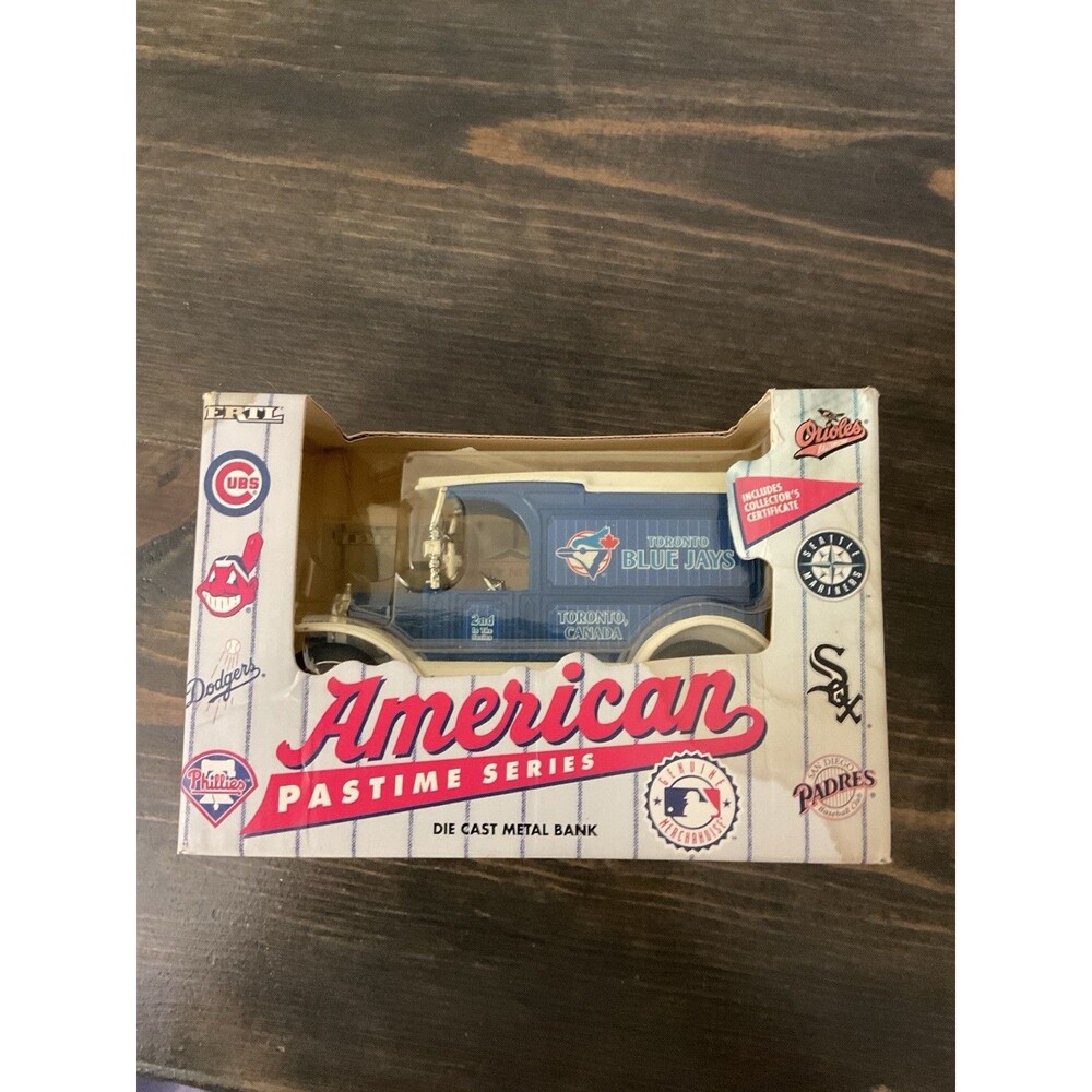 1994 ERTL Toronto Blue Jays American Pastime Series Die Cast Metal Bank Boxed
